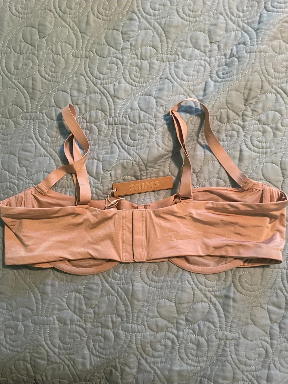 SKIMS Sheer Underwire Bra in Nude Blush - Picture 3 of 3